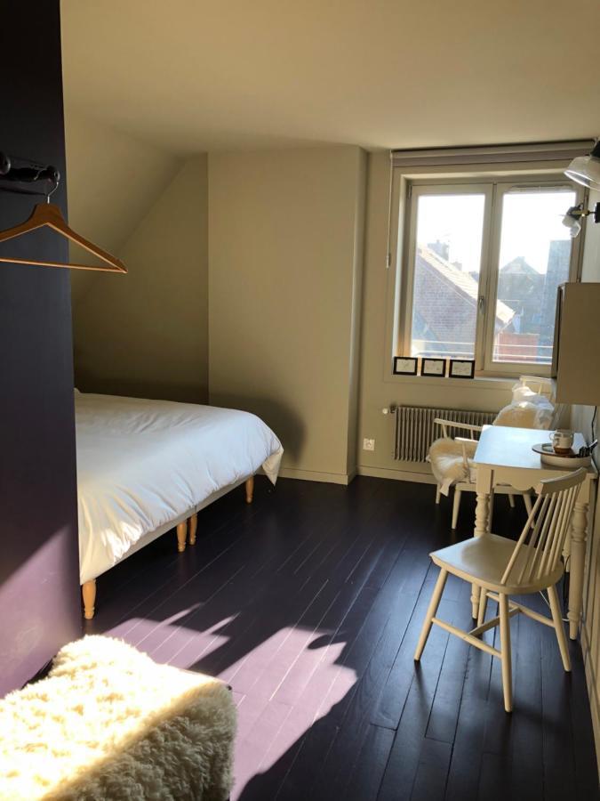 We Maison D'Hotes Cassel Luaran gambar