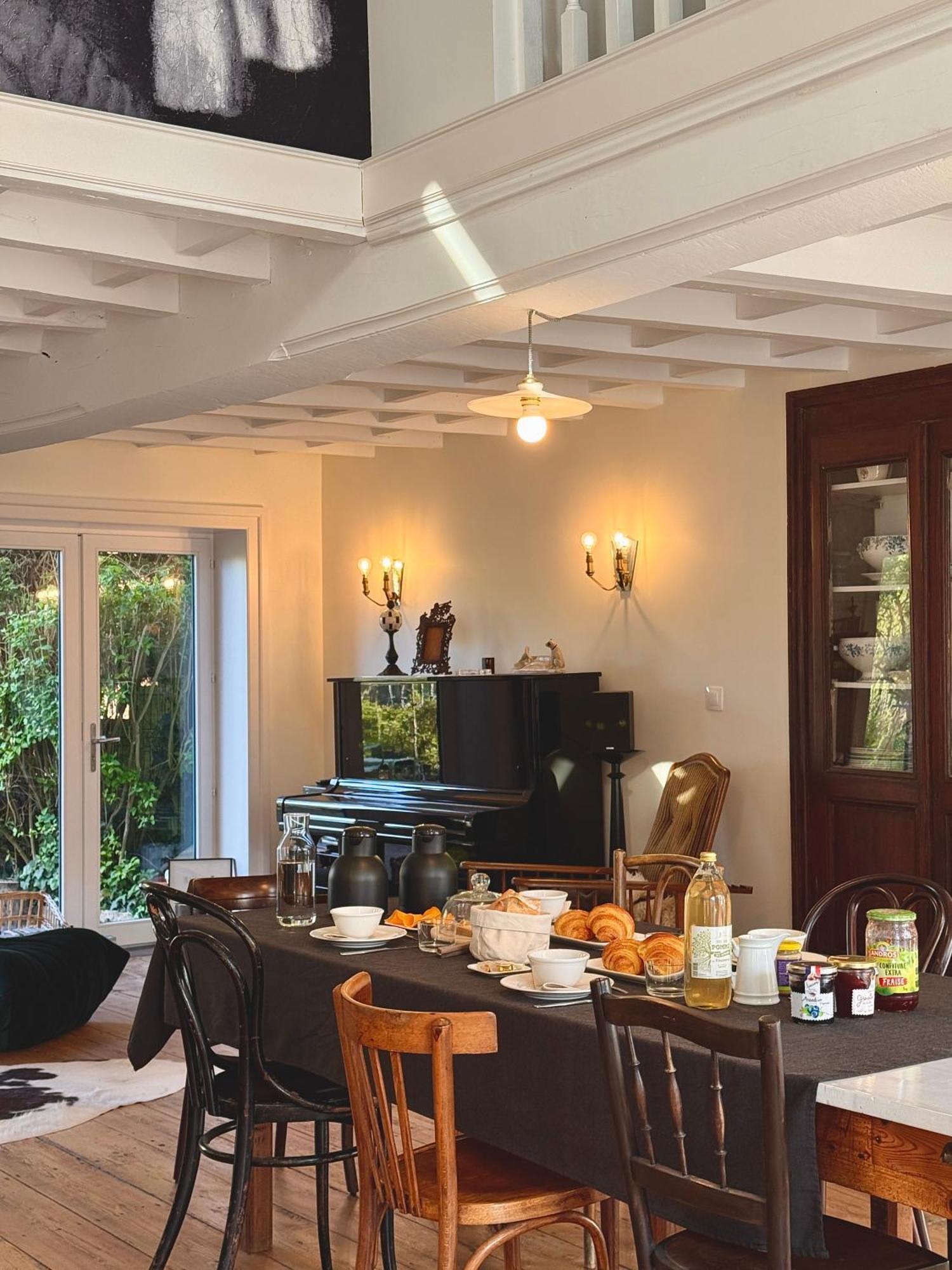 We Maison D'Hotes Cassel Luaran gambar
